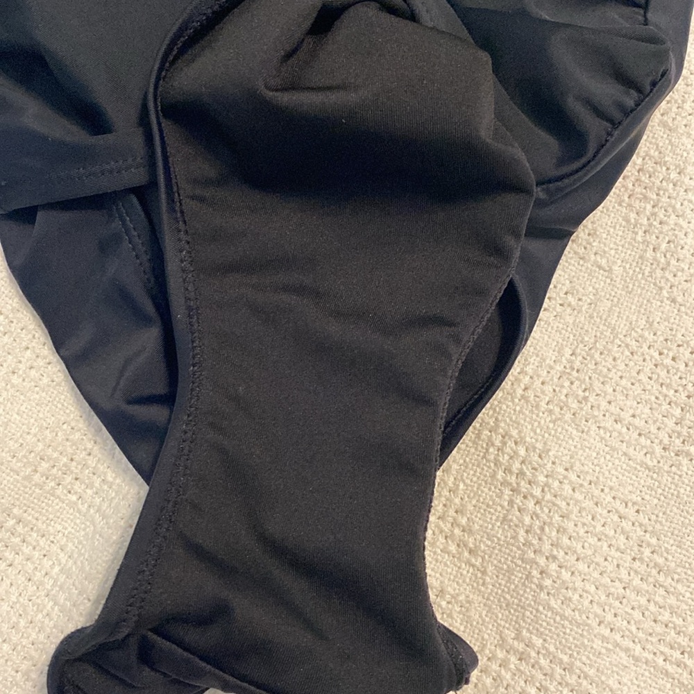 Kindred Bravely Black Ruffle Wrap Maternity & Nursing One Piece Swimsuit L - Picture 12 of 16